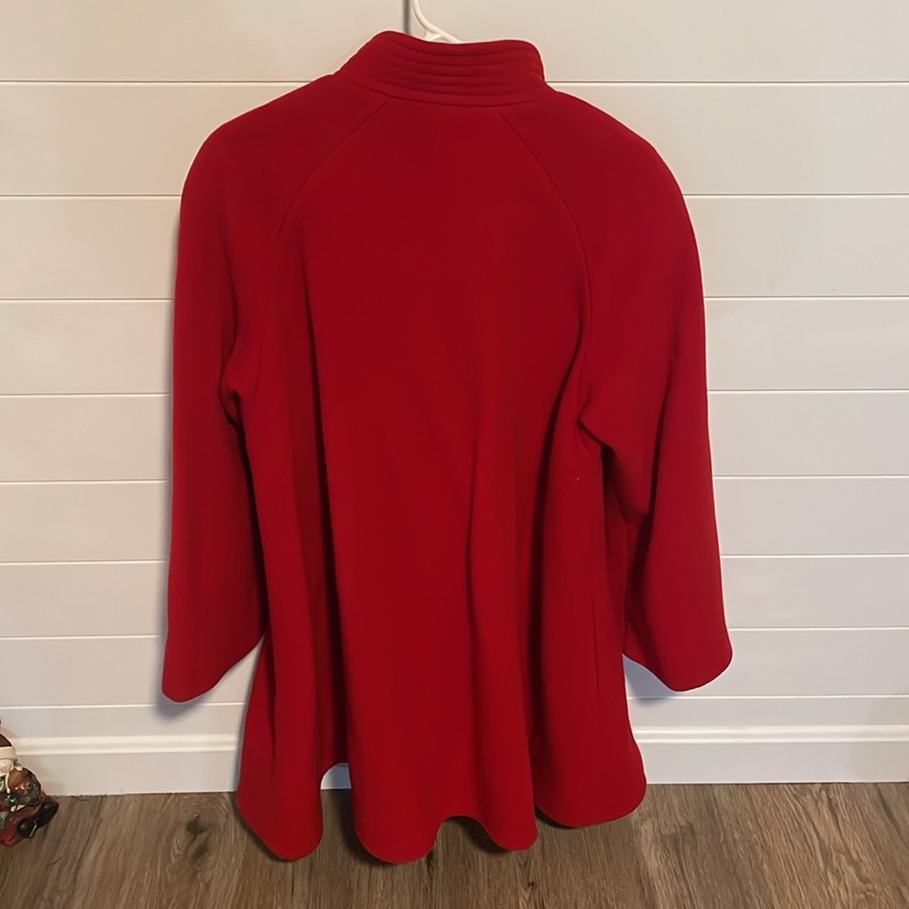 A Trigere Coat. Wool. Size 14. - Picture 2 of 4